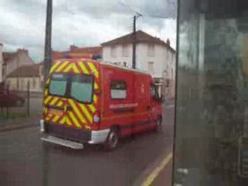 Départ VSAV du CSP de Montluçon ( SDIS 03 )