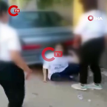 Adana'da kızların 'küfür' kavgası