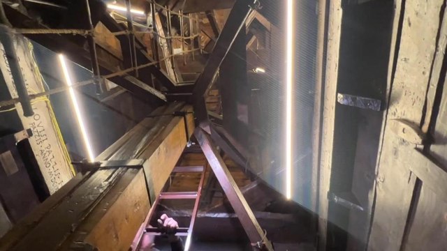 Il Brindellone e la colombina: cosa c'è dietro il rito di Pasqua a Firenze nel video «dietro le quinte»