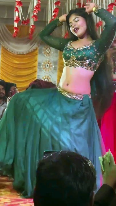 Hot girl dance on wedding