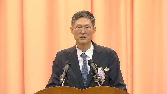 문형배 헌재 결정 존중해야 정치적 교착상태 해소 / YTN