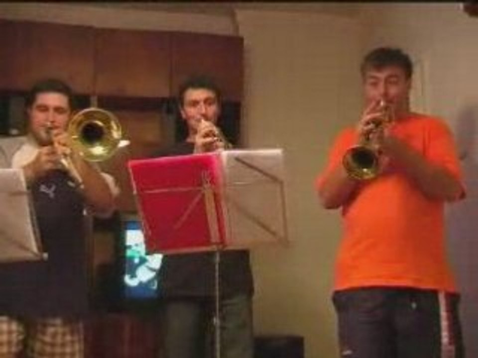 TWO GUITARS (REPETICION)