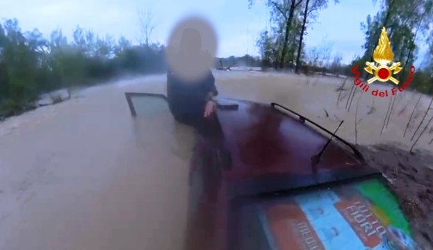 Maltempo Piemonte, salvato un uomo intrappolato nel fango a Brusasco (18.04.25)