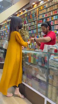 Beauty and fashion are powerful forms of self-expression. Through stylish clothing, elegant hairstyles, and the right accessories, one can highlight their personality and confidence. It’s not just about following trend.