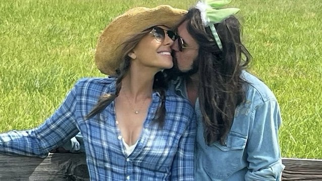 Elizabeth Hurley and Billy Ray Cyrus announce relationship in 'Happy Easter' post