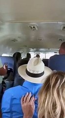 Terror en el aire: un hombre secuestró un avión y fue abatido por otro pasajero armado