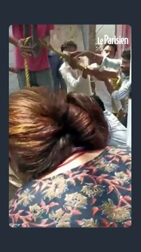 Un chiot sauvé d'un puit profond de 30 mètres en Inde