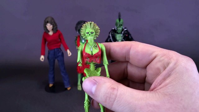 NECA Return Of The Living Dead Retro Cloth Trash And Suicide