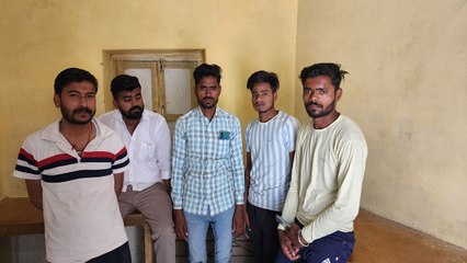 Watch Video: वेतन और डीजल के भुगतान की मांग को लेकर कार्मिकों ने शुरू की हड़ताल