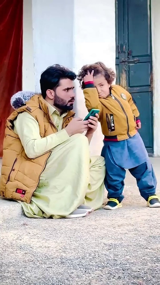 ⁣Ghar walon se panga Nahin😂#babache #viral #youtubeshorts #funny #comedy #tiktokstar #youtube #shorts