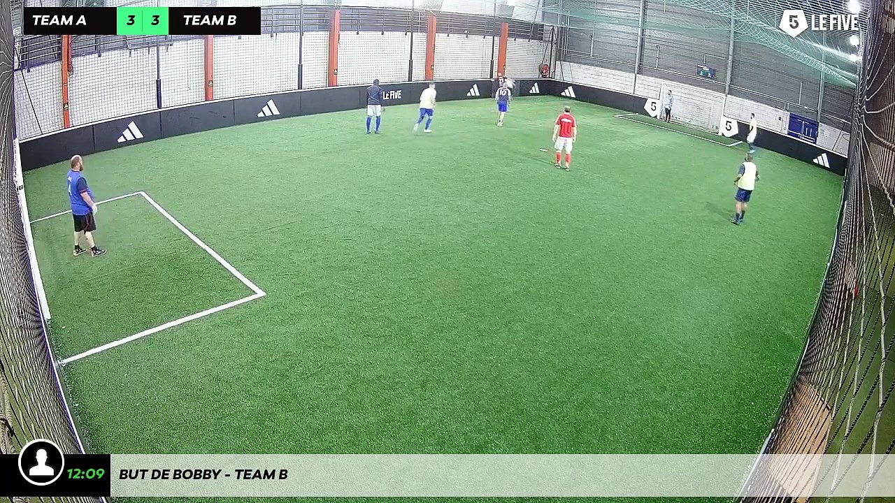 But de Bobby - Team B