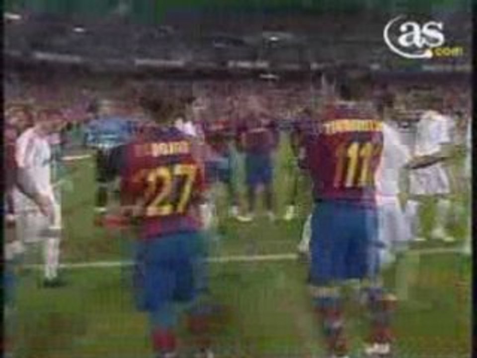 Real Madrid # FC Barcelona: El Pasillo (La haie d'honneur)