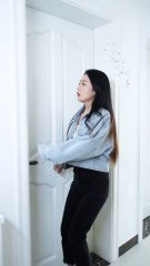 💕Poor girl forced to marry wheelchair-bound CEO to save mom—Unaware he fall for her_ fully recover!💘