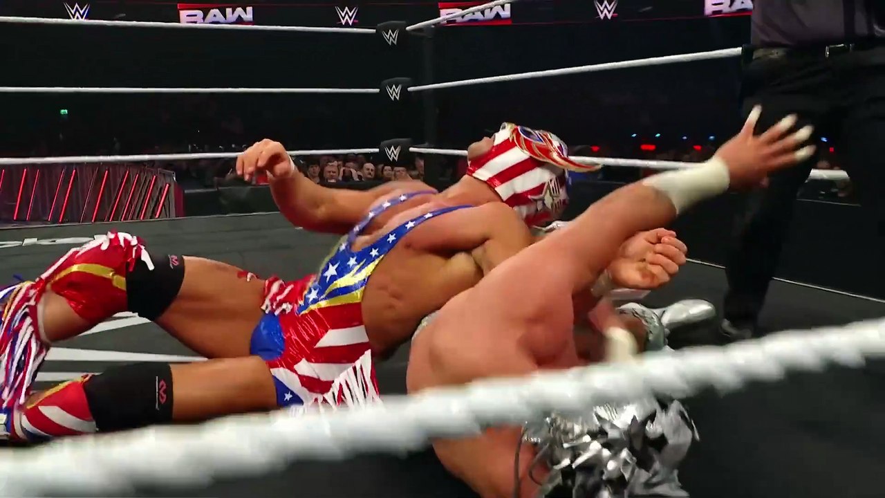 El Grande Americano makes a winning debut against Dragon Lee_ Raw highlights, March 24, 2025_2