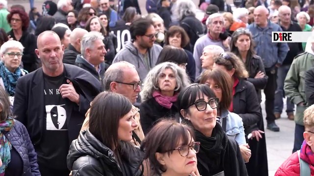 Bologna - UE. GUERRA NON CI DÀ PACE , A BOLOGNA READING IN PIAZZA CONTRO RIARMO (18.04.25)