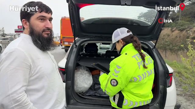 Emniyet şeridinden giden sürücüden şaşkına çeviren savunma