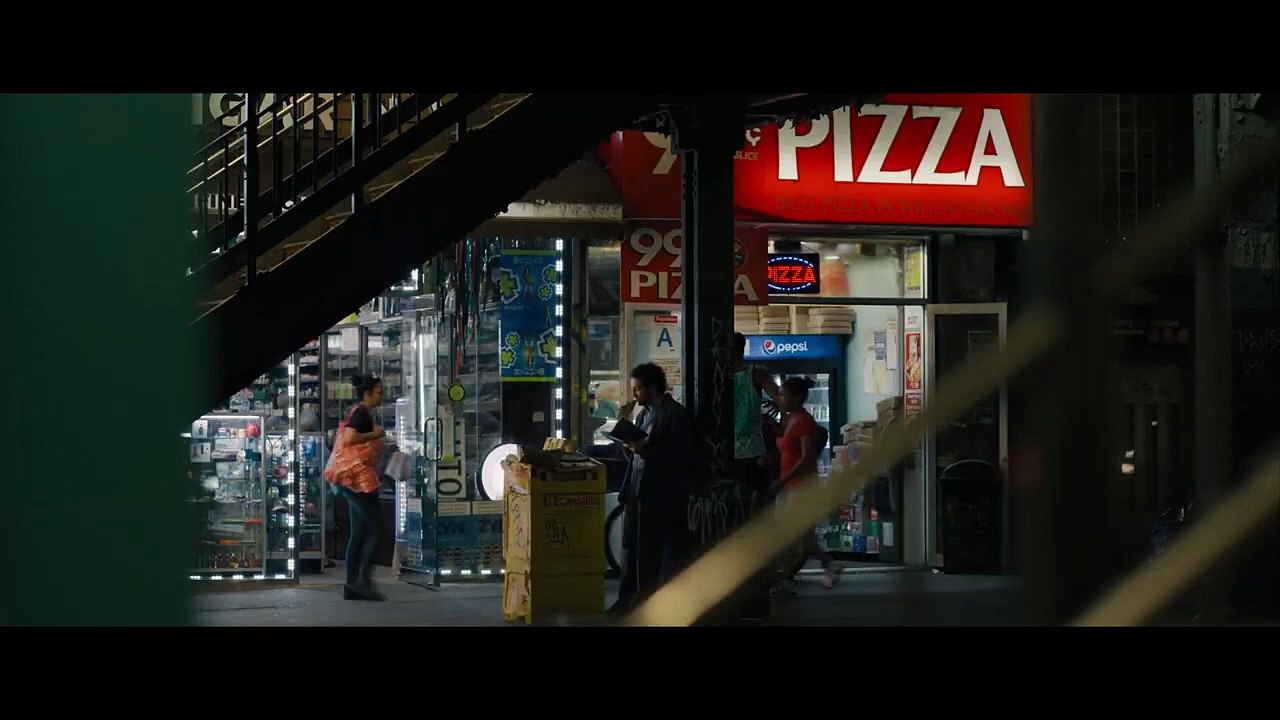 Saykoterapi: Bir Seri Katil Hakkında Yazmaya Karar Veren Yazarın Sığ Hikayesi - Psycho Therapy: The Shallow Tale of a Writer Who Decided to Write about a Serial Killer