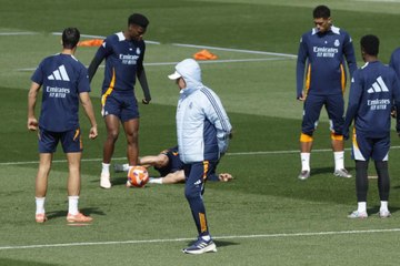 El Ancelotti más pensativo y el entrenamiento más silencioso del Real Madrid