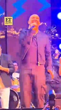 بحفله في مصر: أحمد سعد يظهر بموقف طريف مع أحد المعجبين