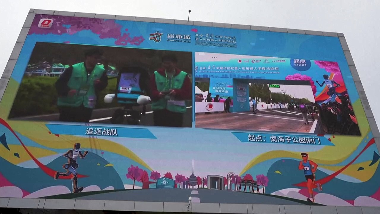 Roboter laufen Halbmarathon in Peking