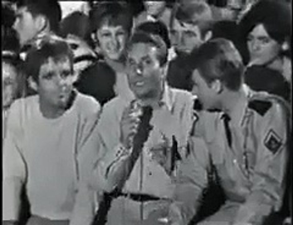 Johnny Hallyday - Rendez-vous sur le Rhin – Émission Franco-Allemande depuis Strasbourg (28 Juillet 1965)