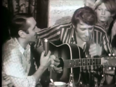 Johnny Hallyday – Loving You (Version Acoustique Inédite) | Les 1200 Coups – 01 Août 1966