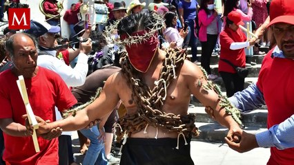 De crucifixión a latigazos: los impactantes rituales extremos de Semana Santa en el mundo