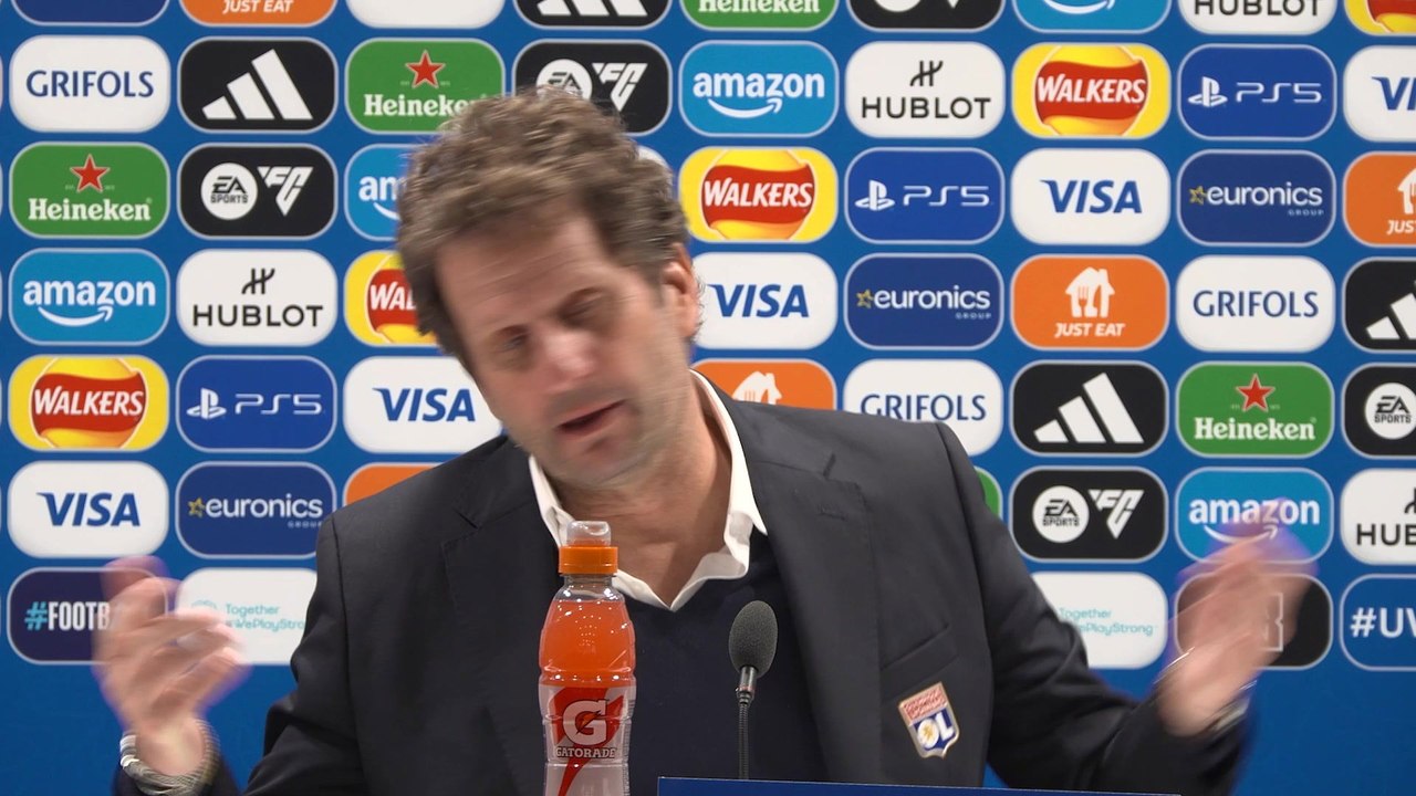 Joe Montemurro reacts to Arsenal Women 1 - 2 Lyonnaise in 1st leg of UWCL Semi Finals