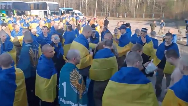 러·우크라, 개전 후 최대 규모 포로 교환...양측 2백여 명 귀환 / YTN