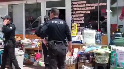 Hamile eşini bıçakla rehin aldı