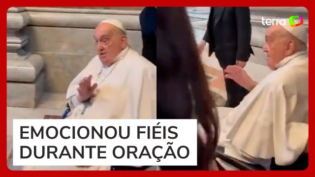 Papa faz oração em basílica antes de Vigília Pascal e emociona fiéis no Vaticano
