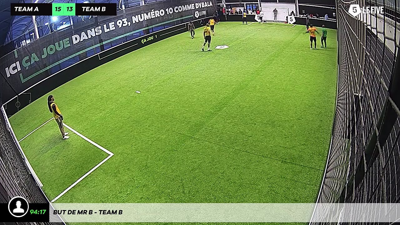 But de Mr B - Team B