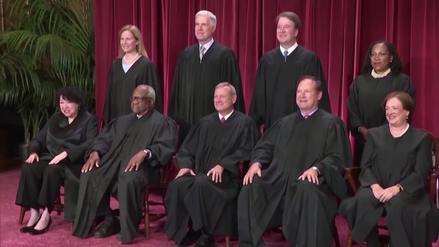 Supreme court rushes overnight ruling on Venezuelan migrant deportations amid growing tensions