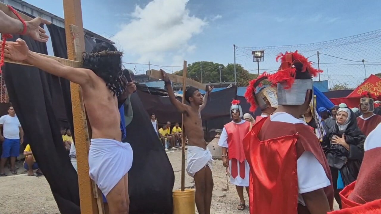 Reclusos dramatizan la pasión de Cristo en Penonomé