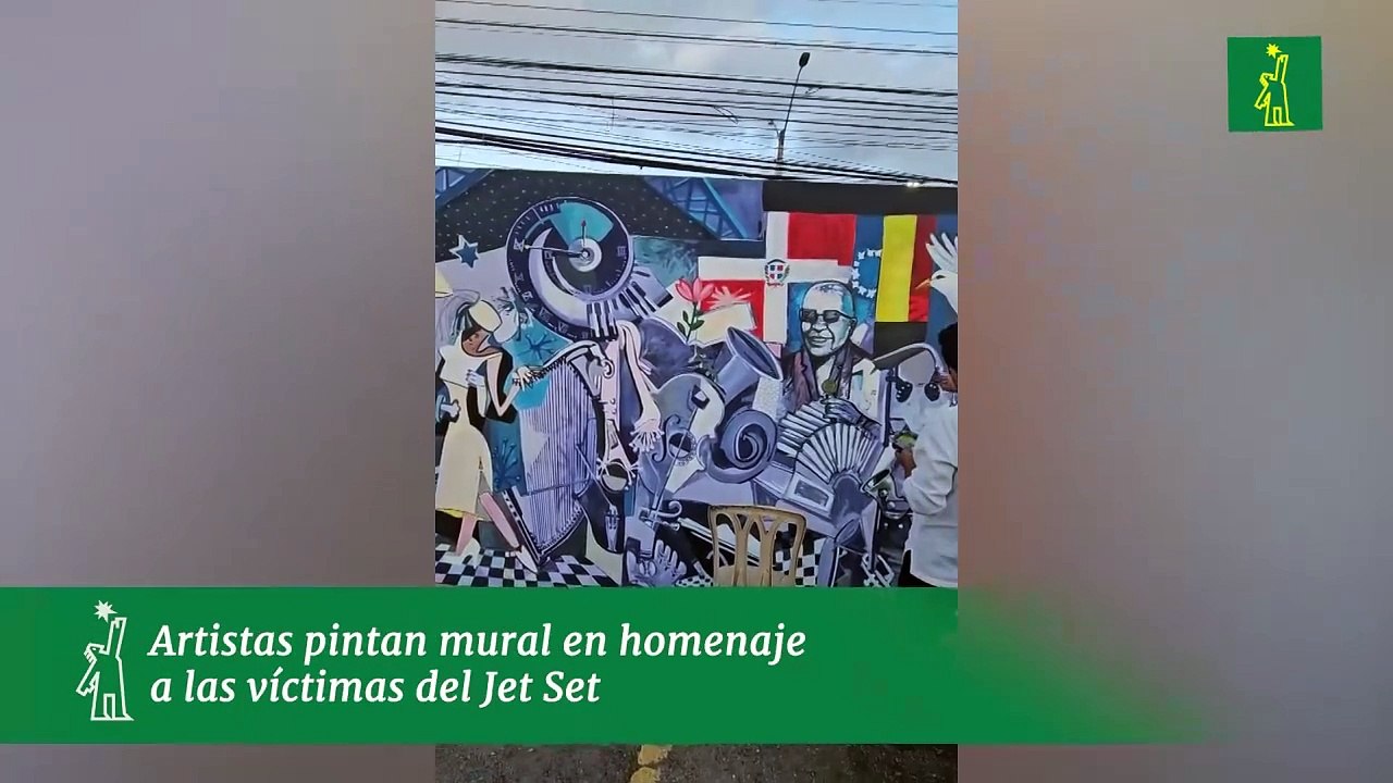 Artistas pintan mural en homenaje  a las víctimas del Jet Set