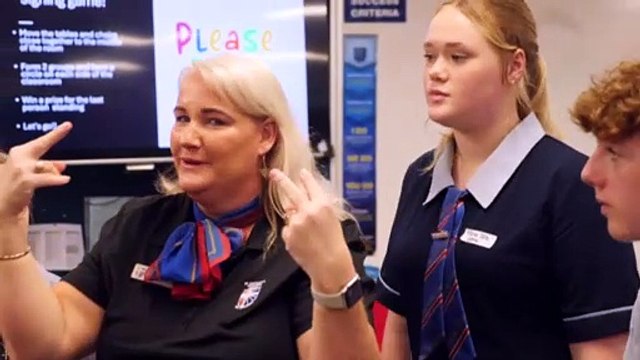 Mackay High School students serve major events after learning Auslan