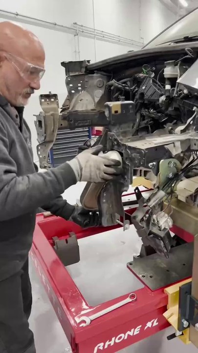 Peugeot 2008 Chassis Repair Part 2