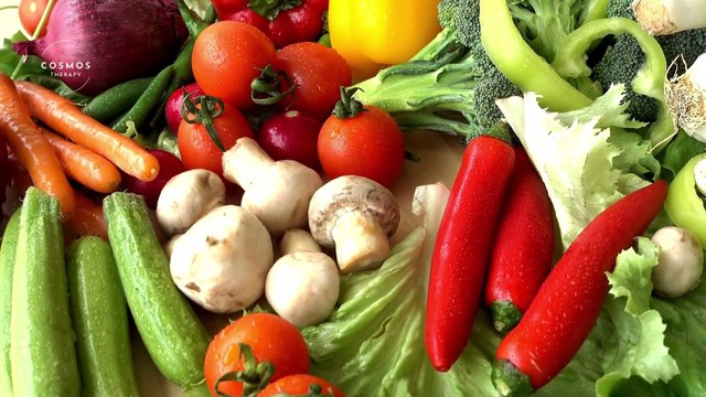 5 Best Foods for Glowing Skin Naturally | Eat for Healthy Skin!