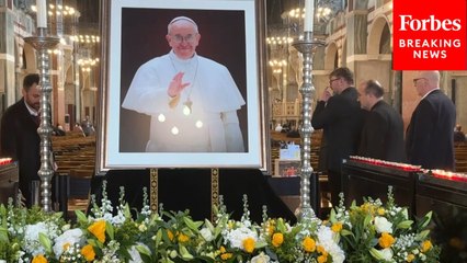 Catholics In The United Kingdom Gather To Mourn Pope Francis