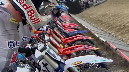 Le replay de la 2e manche MX2 en Suisse - Motocross - Championnat du monde