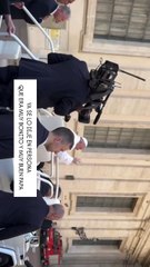 Anabel Pantoja saluda al Papa