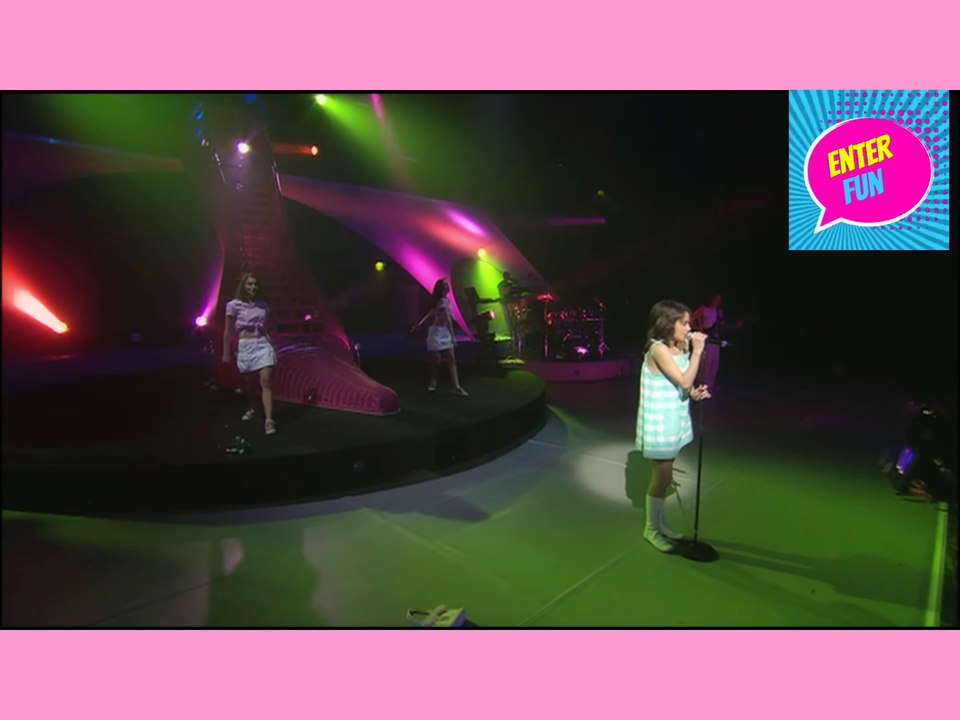 Beauty full Alizée - Gourmandises (Live HD) Mp4