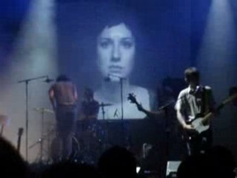 Girls in Hawaii à l'Olympia