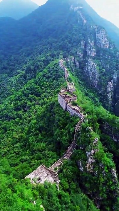Unexplored Jiankou Great Wall / Grande Muraille de Jiankou inexplorée