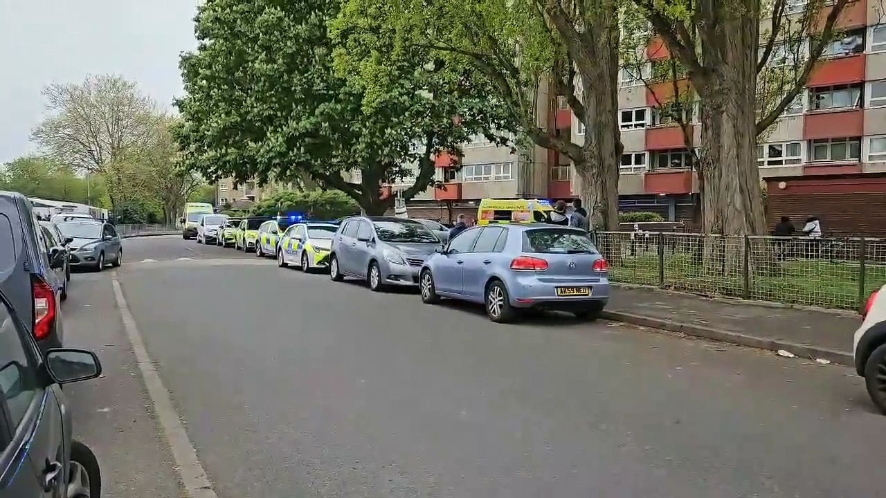 Emergency service presence at Pickwick House in Buckland, Portsmouth - Stuart Vaizey