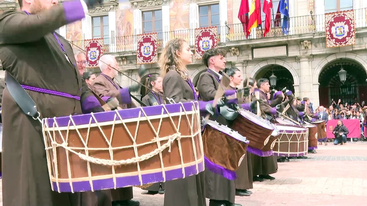 Procesiones y tamborrada protagonizan los actos celebrados este Domingo de Pascua