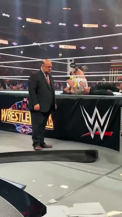 Paul Heyman was Struggling During WWE Wrestlemania 41 CM Punk vs Roman Reigns VS Seth Rollins
