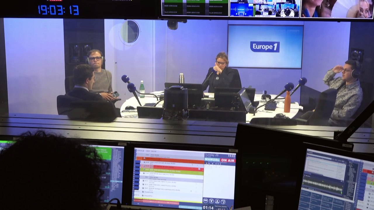 Pâques : Le pape François se présente au balcon de la basilique Saint-Pierre de Rome