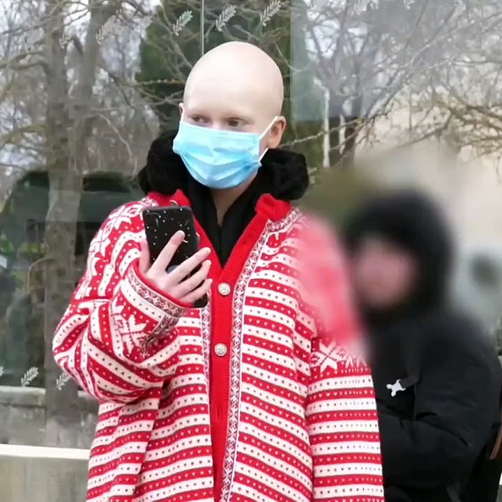 Une petite fille pris à partie à cause de sa Maladie 😳