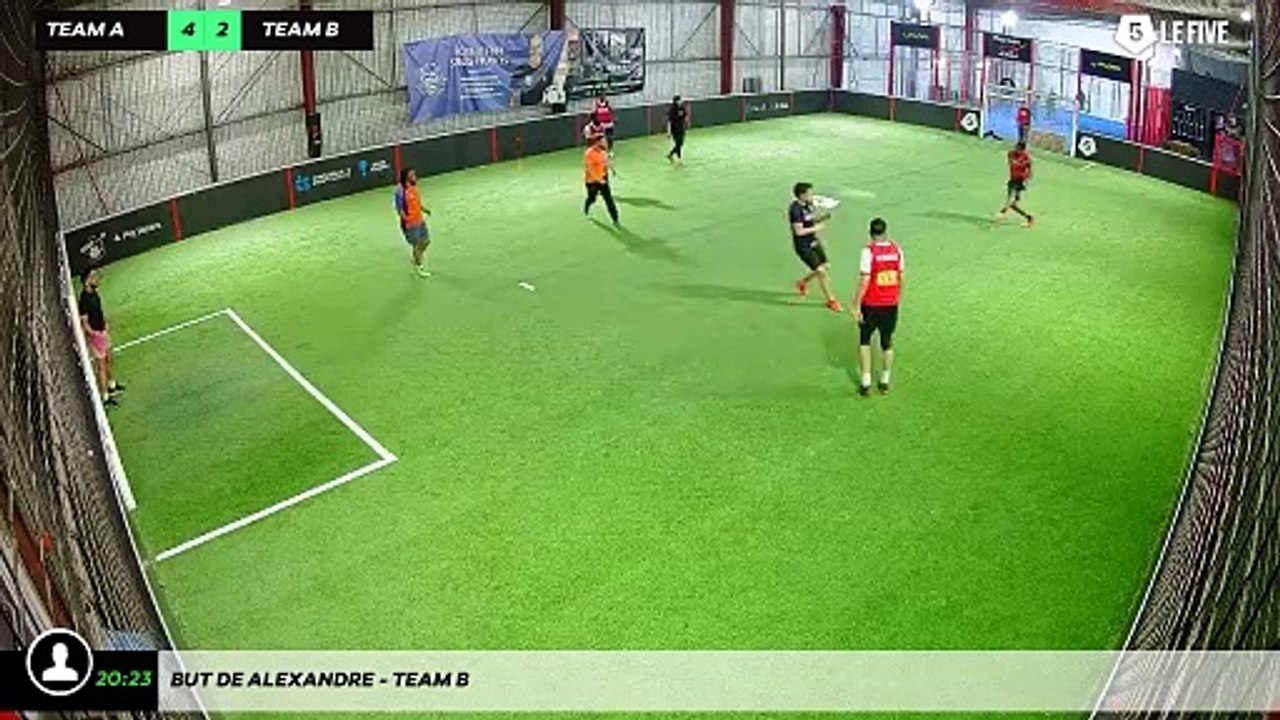 But de Alexandre - Team B